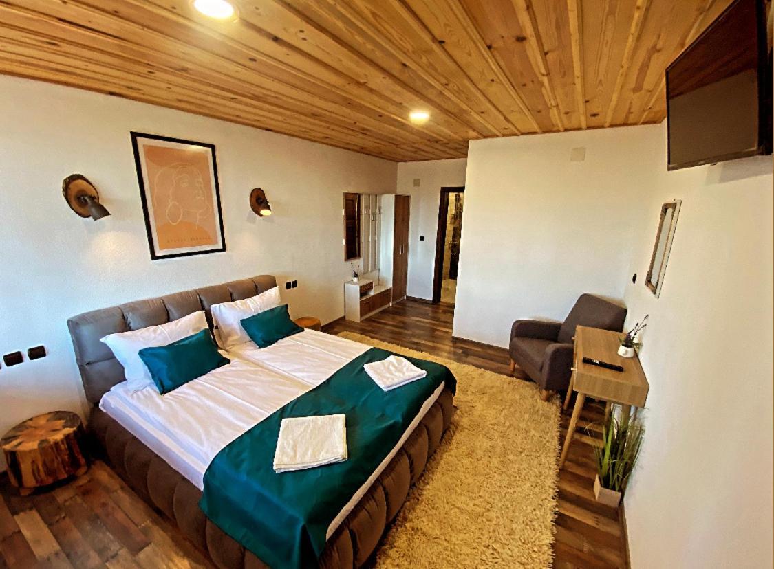 Rooms In 莱什顿 外观 照片